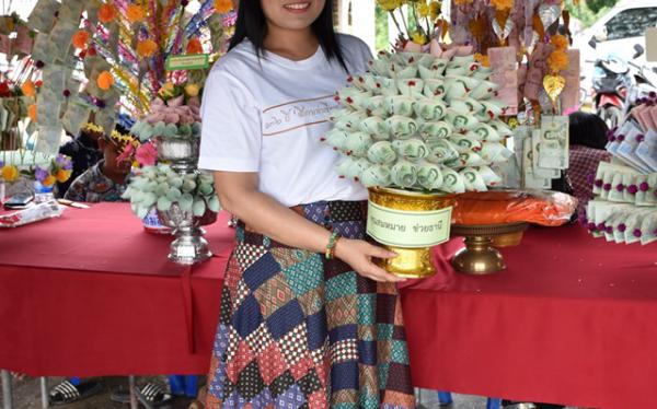 บ้าน วัด โรงเรียน(สถานศึกษา) มทร.ศรีวิชัย วิทยาเขตตรัง ร่วมงานทอดกฐินวัดไม้ฝาด image 6