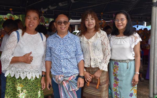 บ้าน วัด โรงเรียน(สถานศึกษา) มทร.ศรีวิชัย วิทยาเขตตรัง ร่วมงานทอดกฐินวัดไม้ฝาด image 9