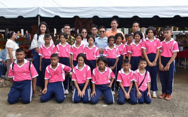 บ้าน วัด โรงเรียน(สถานศึกษา) มทร.ศรีวิชัย วิทยาเขตตรัง ร่วมงานทอดกฐินวัดไม้ฝาด image 16